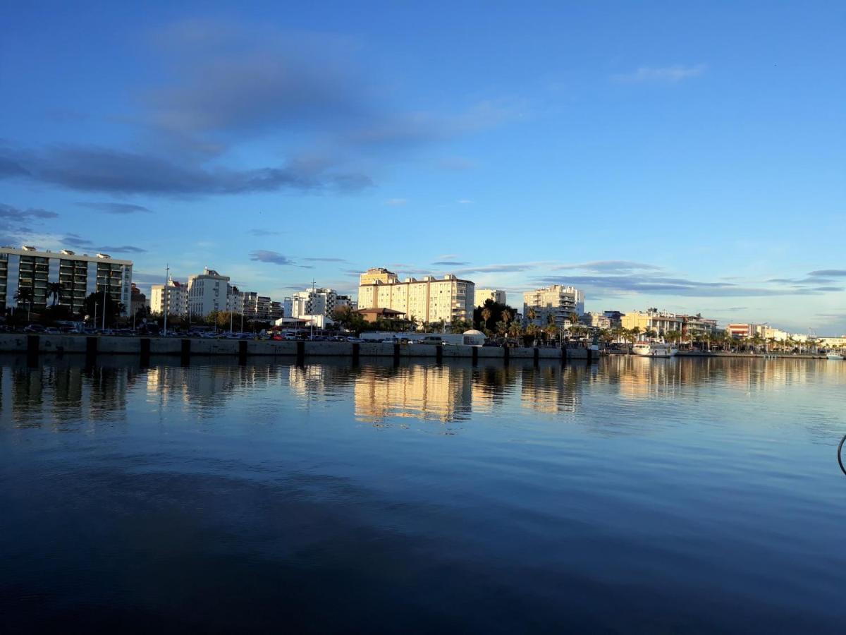 Apartamento Playa & Port Gandia Solo Familias Exteriör bild